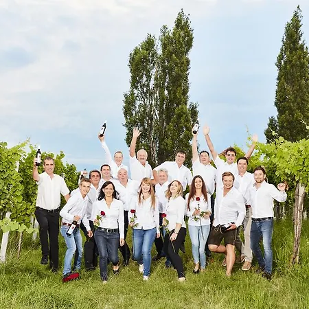 Winzerhof Familie Kloeckl * Klöch