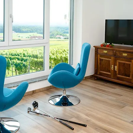 Privatunterkunft Winzerhof Familie Kloeckl